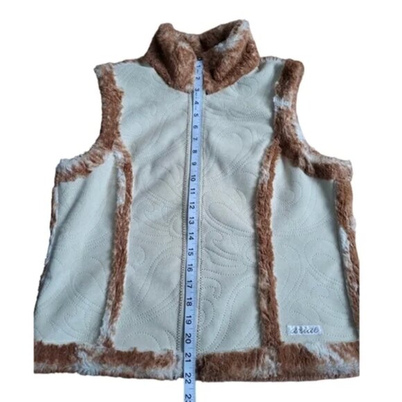 Ariat Reversible Cream & Tan Vest Sleeveless Faux Fur Vest M - Picture 8 of 9